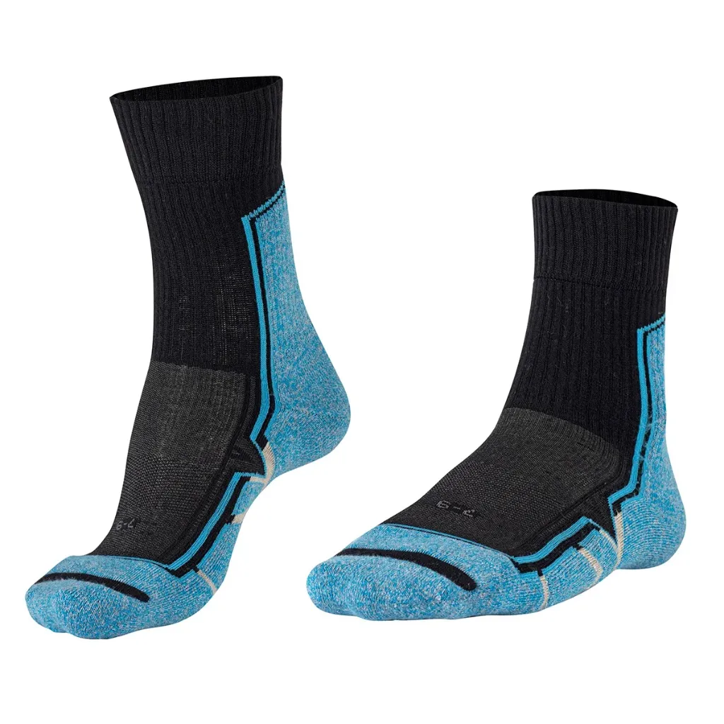 imgi_485_silver-hiker_0638_1_front.webp
